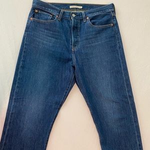 Levi’s Wedgie Straight